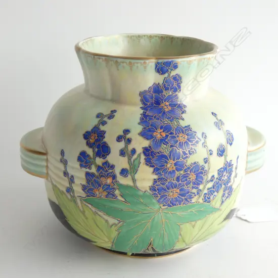 A Crown Devon Art Deco vase, M330 vase